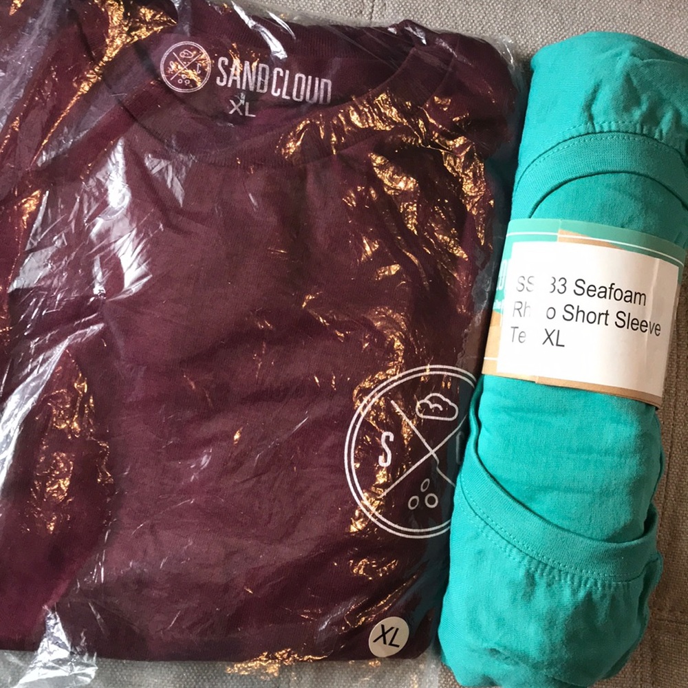 Set of 2 XL Men’s Sandcloud Shirts